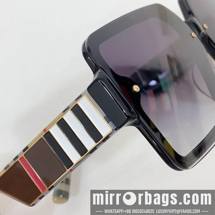 Burberry Glasses smr04