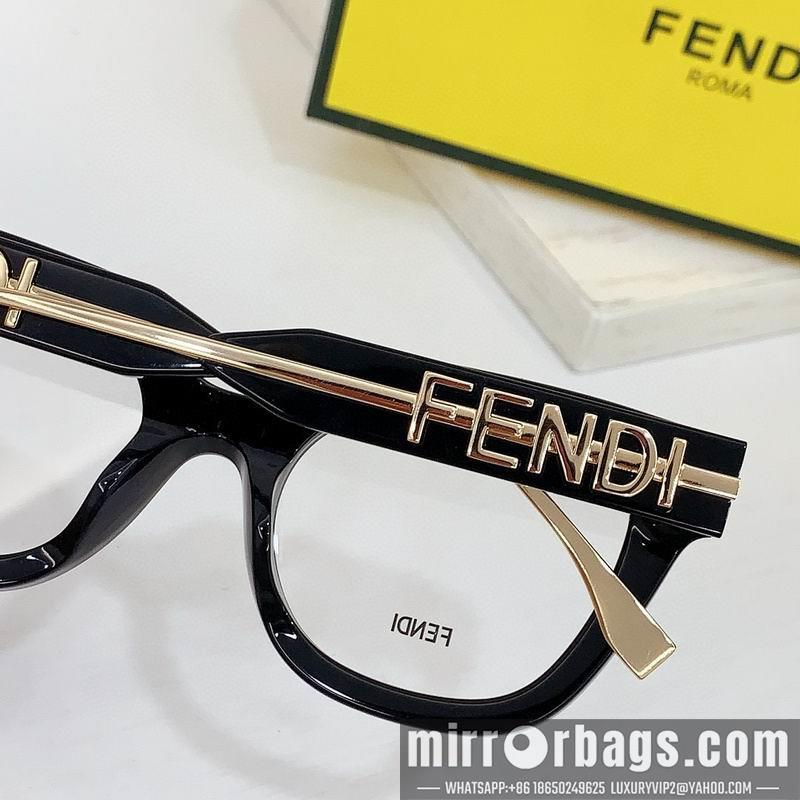 Fendi Glasses smx46
