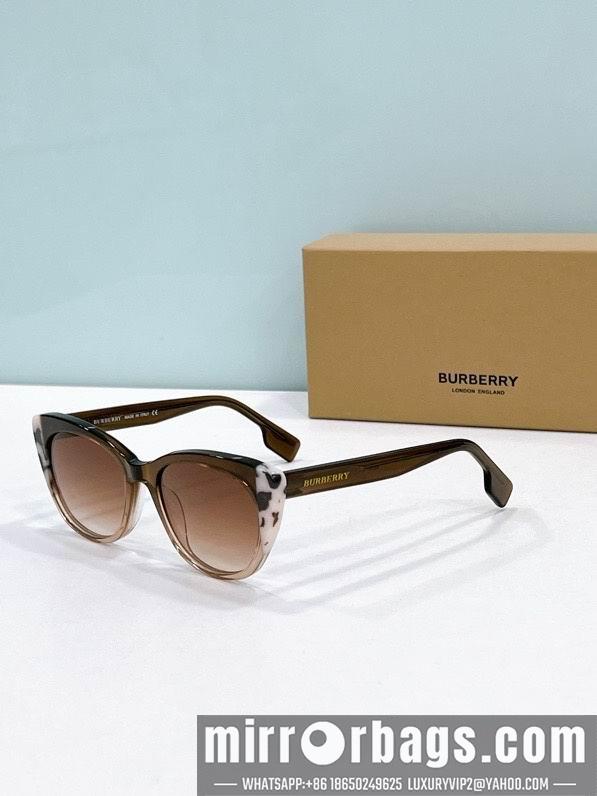 Burberry Glasses smx67