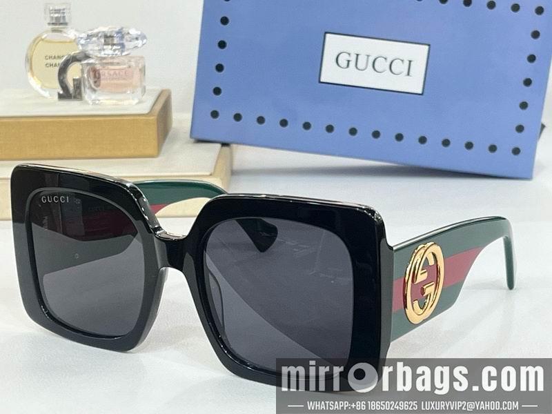 Gucci Glasses smr33