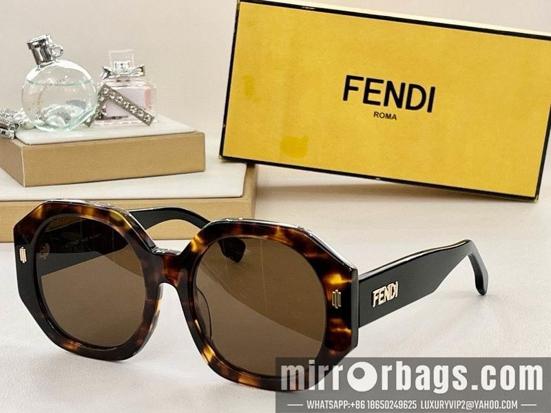 Fendi Glasses smx90