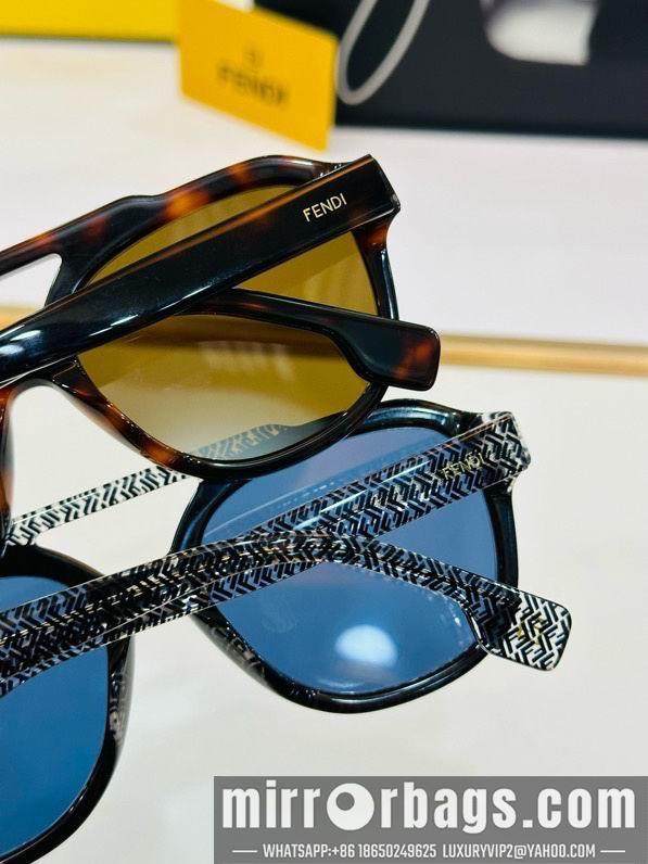Fendi Glasses smx118