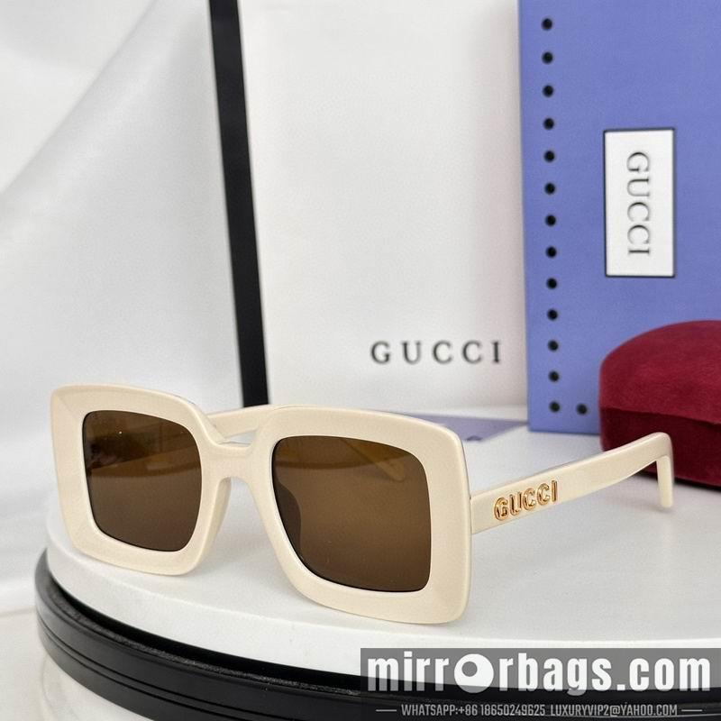 Gucci Glasses smr171