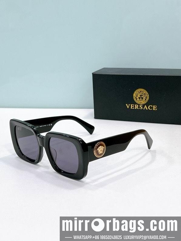 Versace Glaases smx143