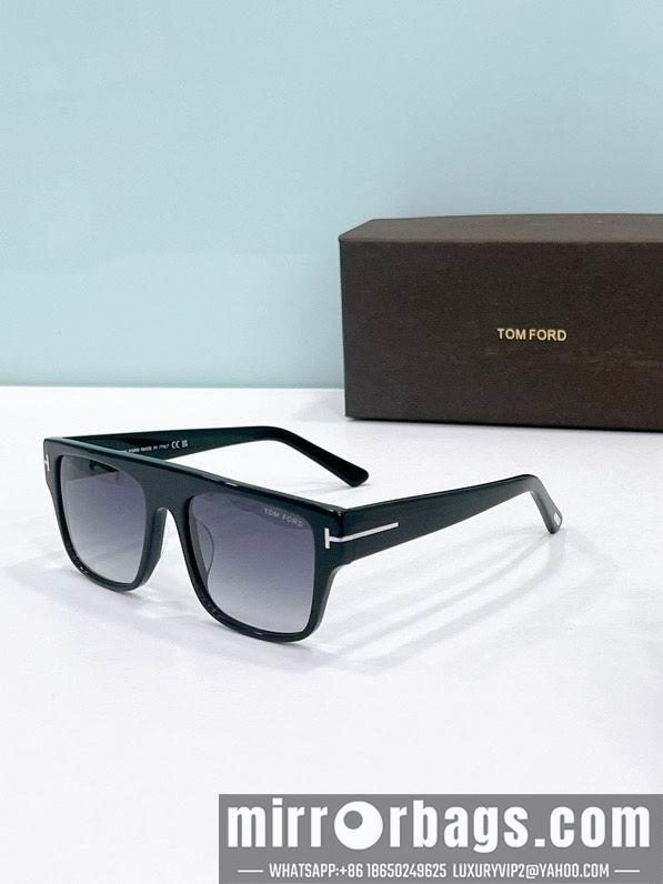 Tom Ford Glasses smx129