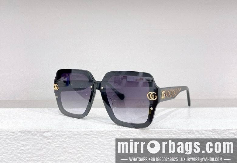 Gucci Glasses smx102