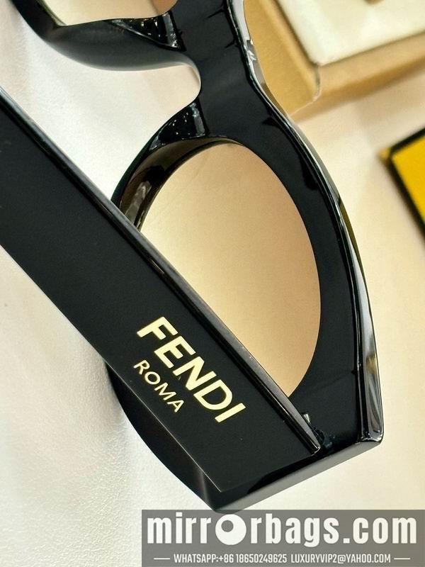Fendi Glasses smx91