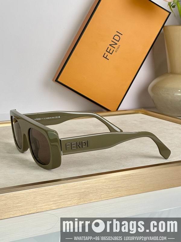 Fendi Glasses smh92