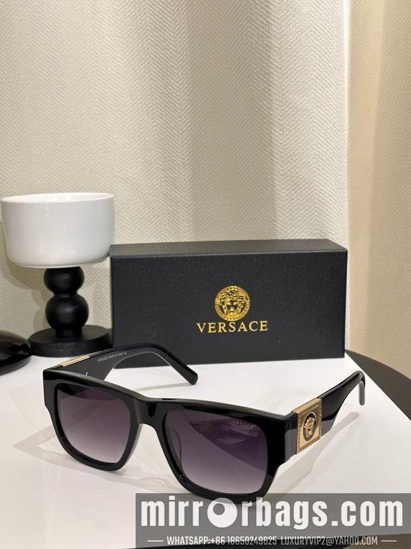 Versace Glaases smx121