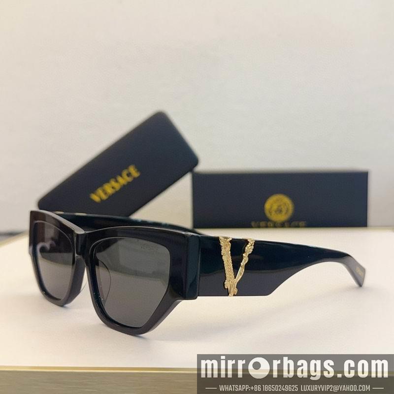 Versace Glaases smx155