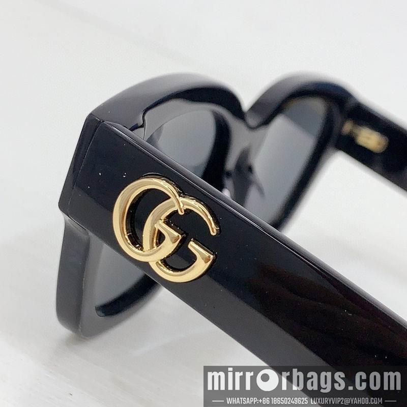 Gucci Glasses smr92