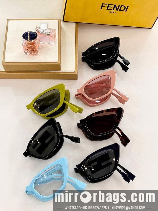 Fendi Glasses smx79