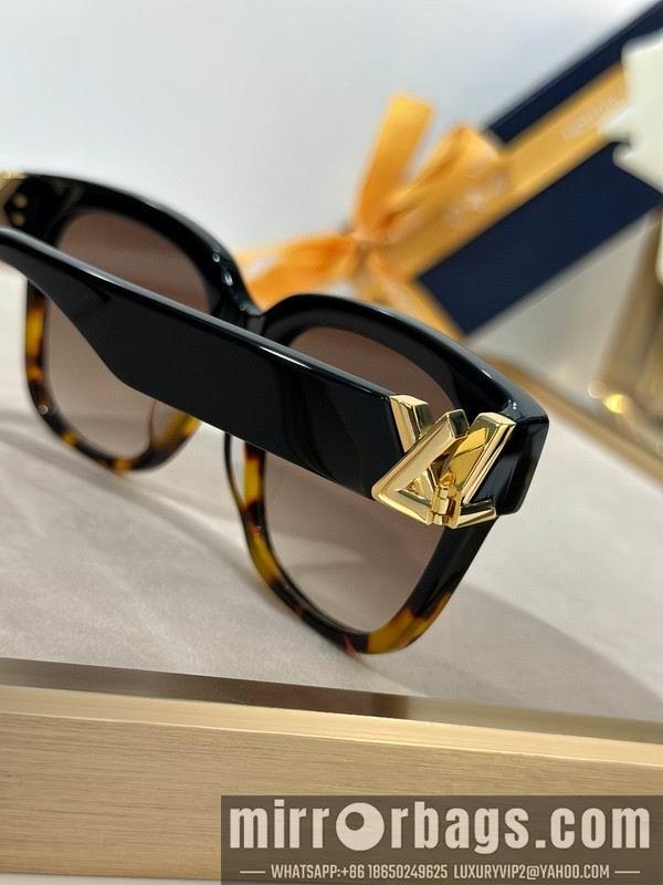 LV Glasses smh57