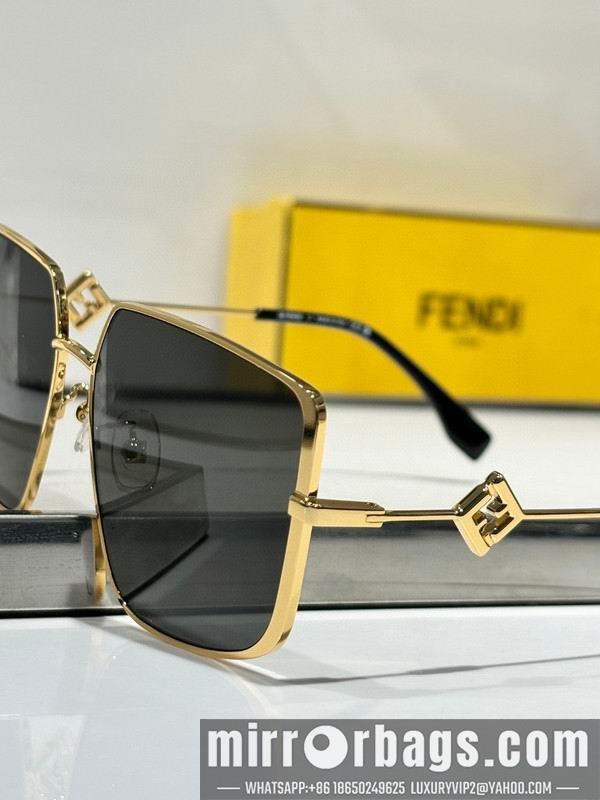Fendi Glasses smh110