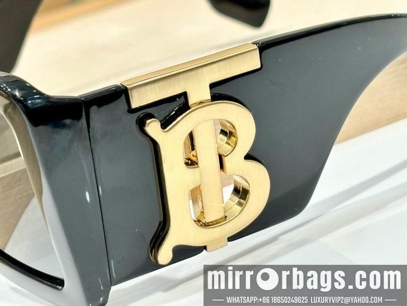 Burberry Glasses smx35