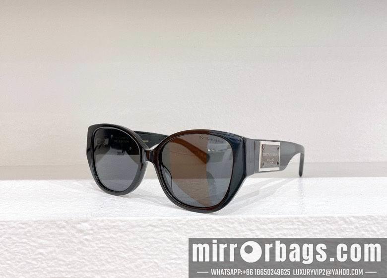 DG Glasses 010214