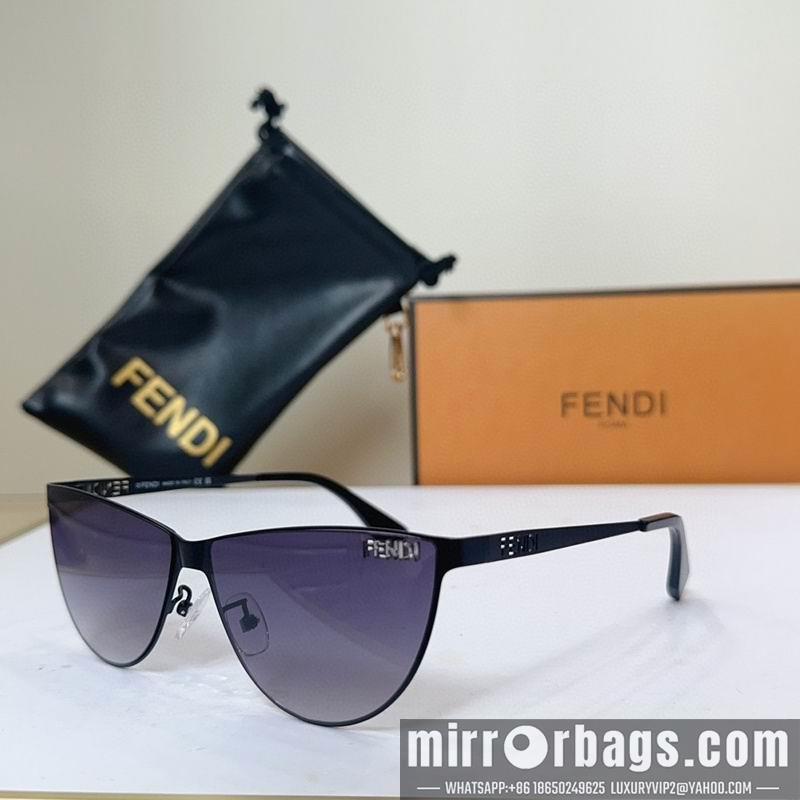 Fendi Glasses smh50