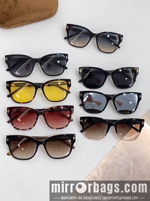 Tom Ford Glasses smx157