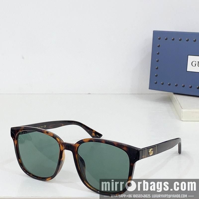 Gucci Glasses smr72