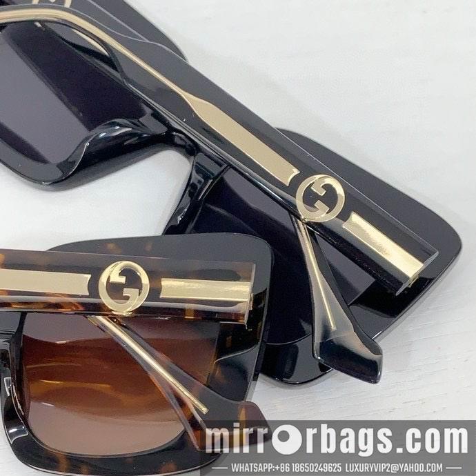 Gucci Glasses smx157
