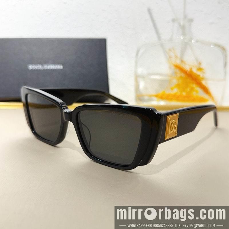 DG Glasses 010206