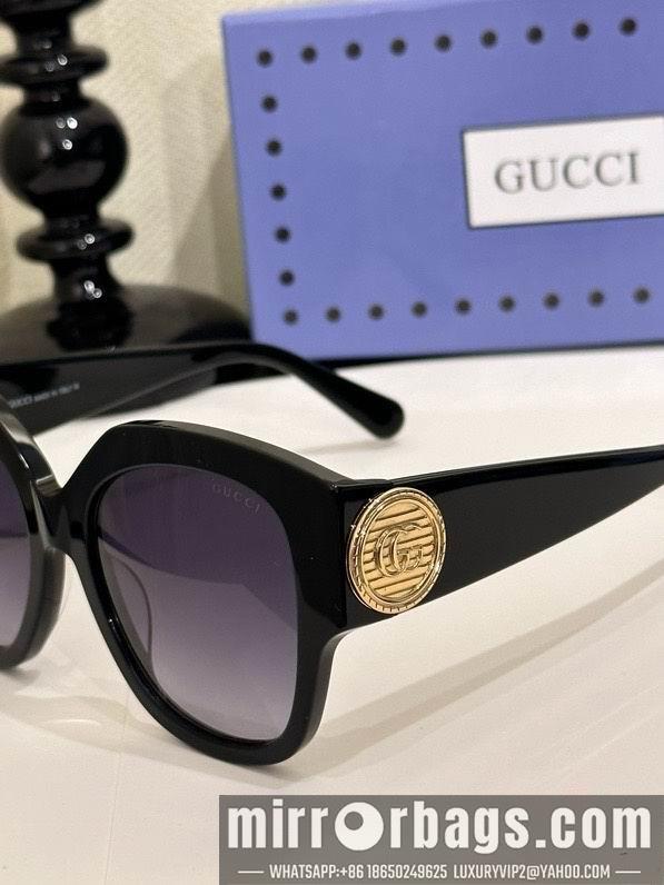 Gucci Glasses smx100