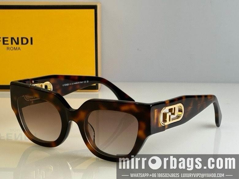 Fendi Glasses smx165