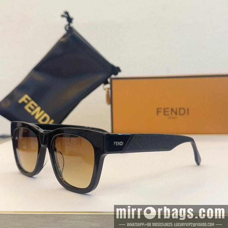 Fendi Glasses smx144