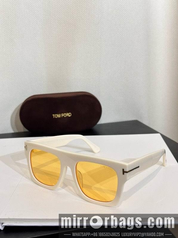 Tom Ford Glasses smx63
