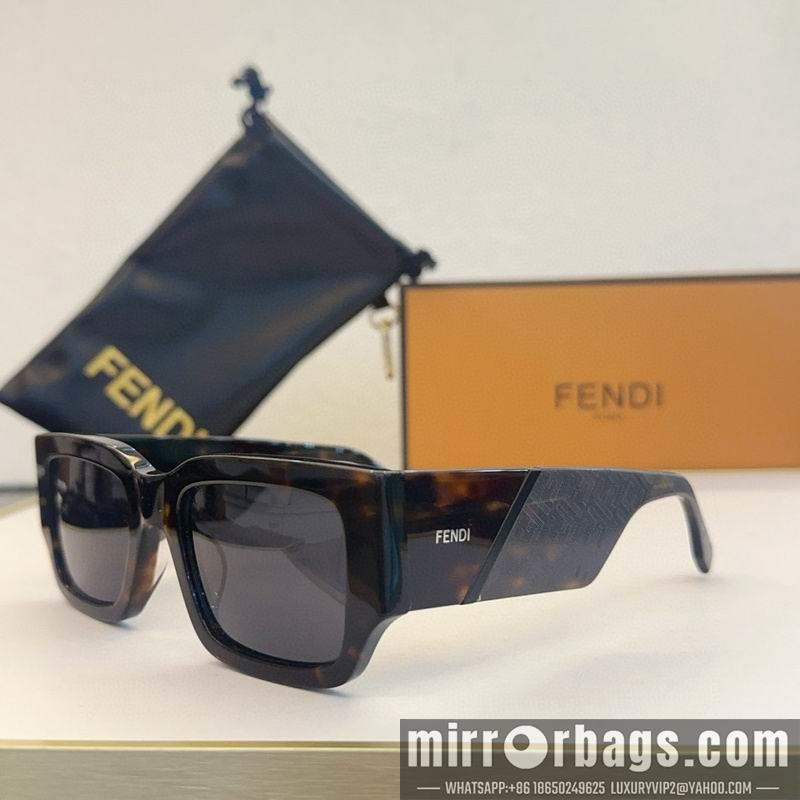 Fendi Glasses smx138
