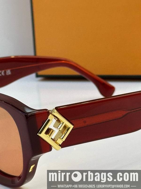 Fendi Glasses smh82