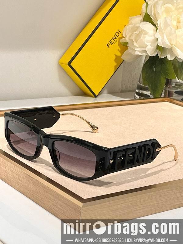 Fendi Glasses smx54
