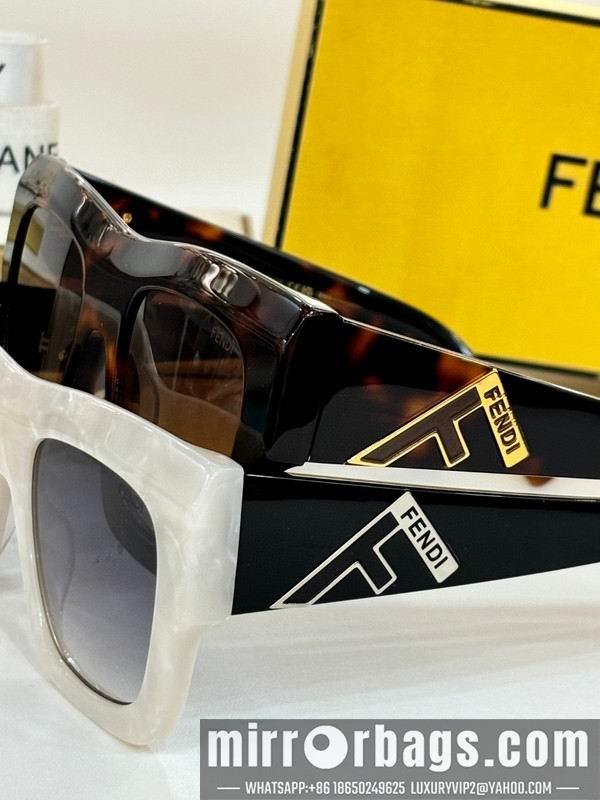 Fendi Glasses smh122