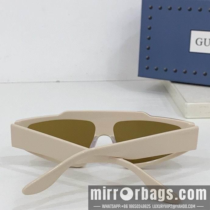 Gucci Glasses smr12