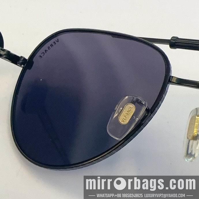 Versace Glaases smx153
