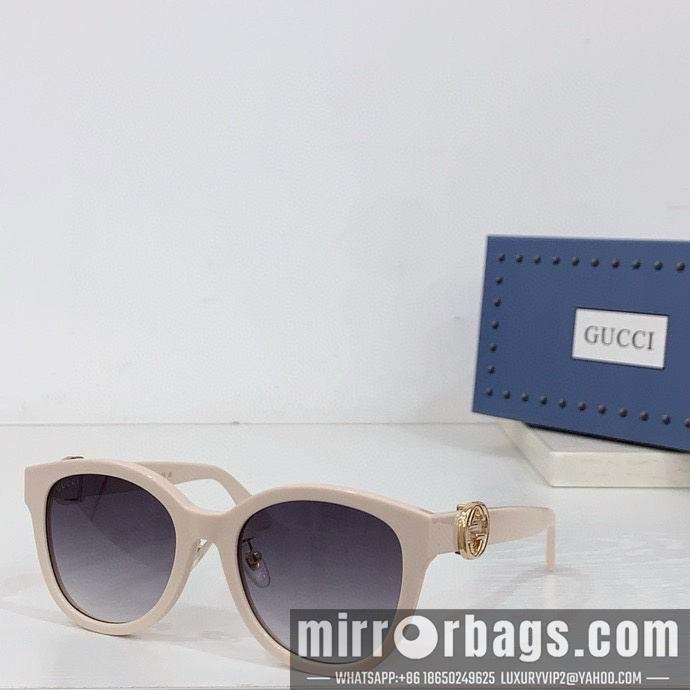 Gucci Glasses smx138