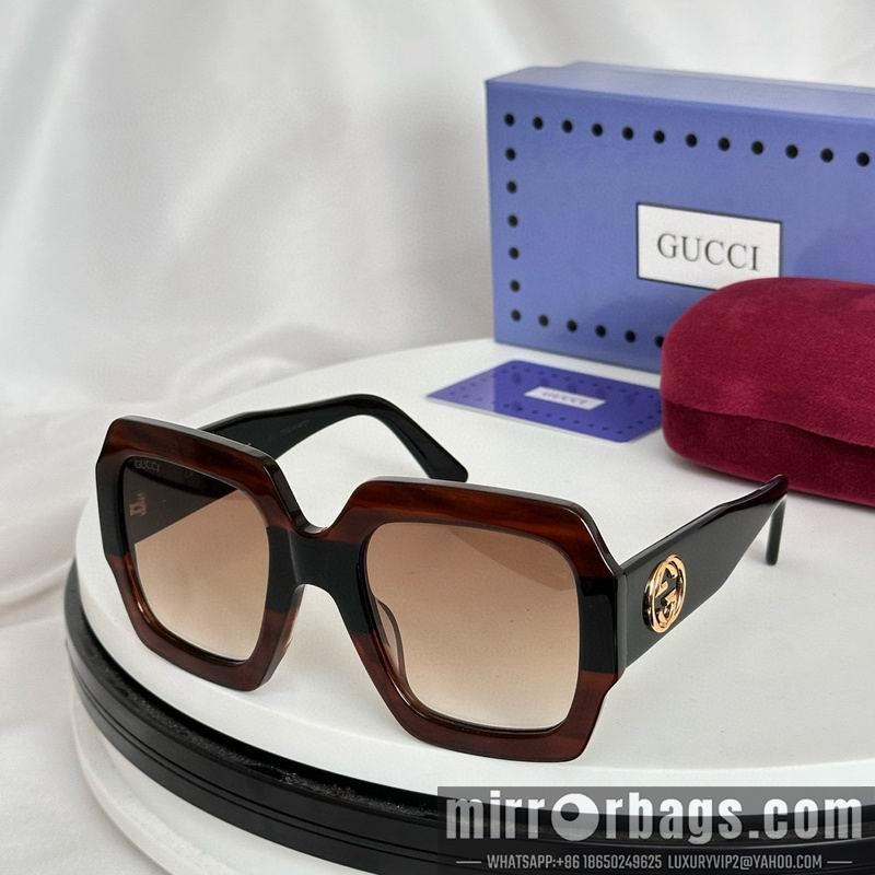 Gucci Glasses smr70