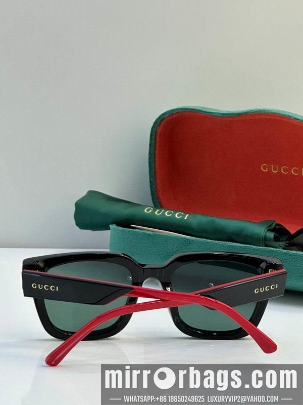 Gucci Glasses smh17