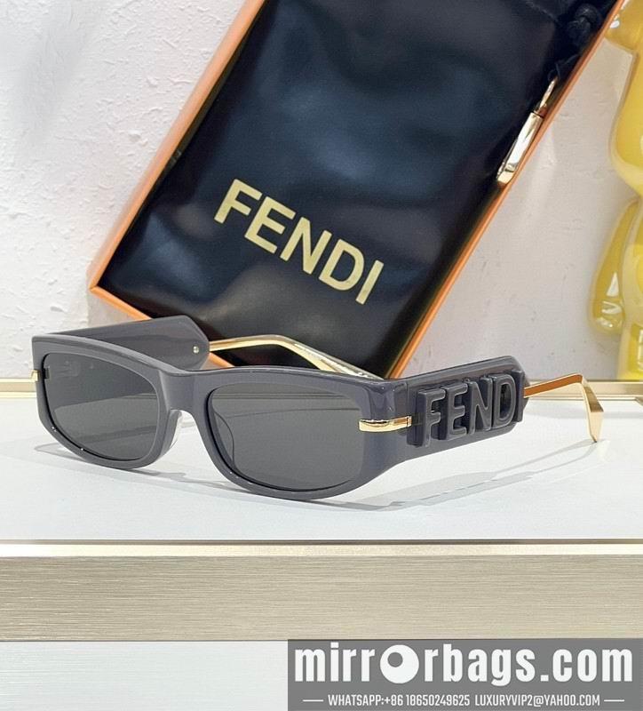 Fendi Glasses smh115