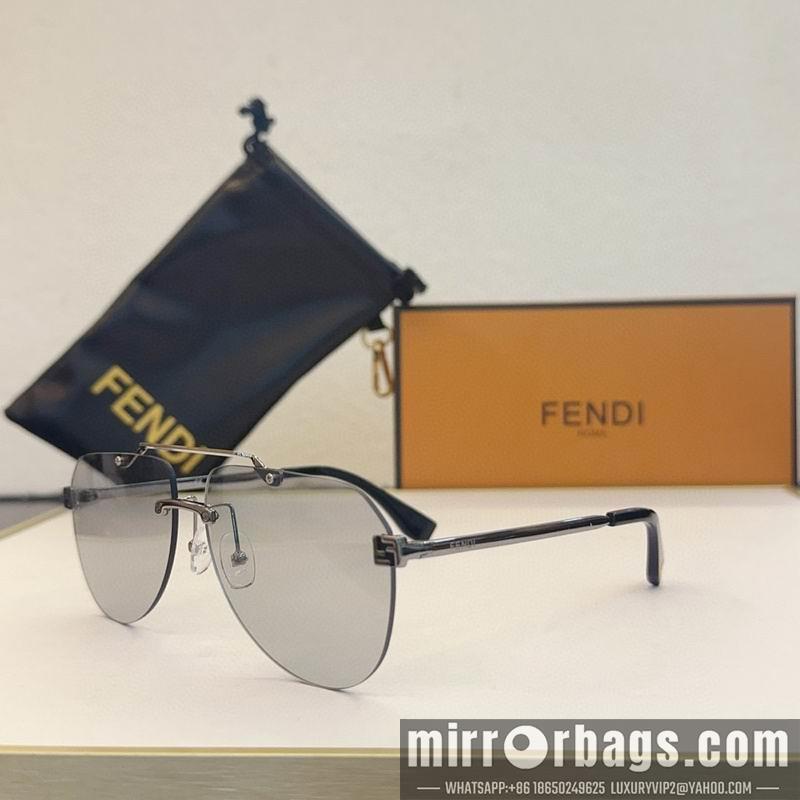 Fendi Glasses smx139