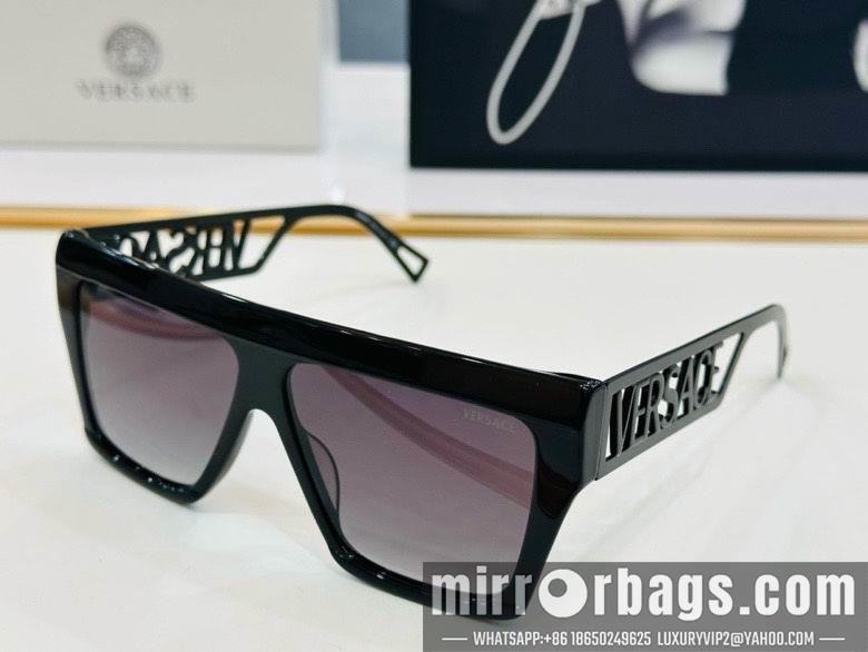 Versace Glaases smx52