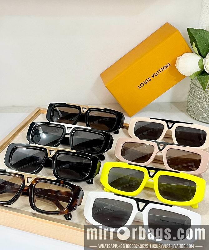 LV Glasses smx201