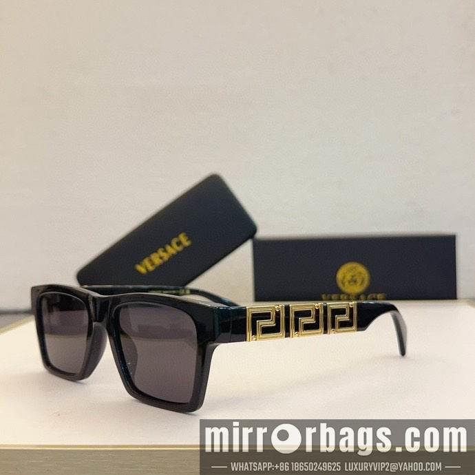 Versace Glaases smx151