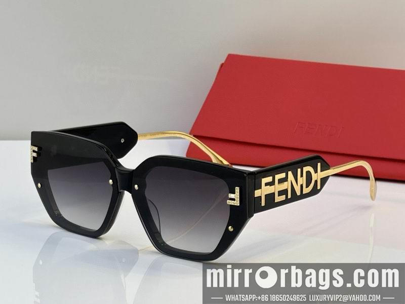 Fendi Glasses smh76
