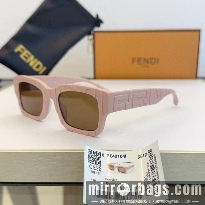 Fendi Glasses smx170