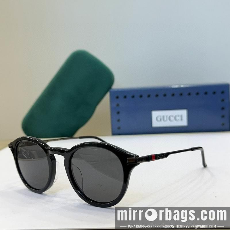 Gucci Glasses smh60