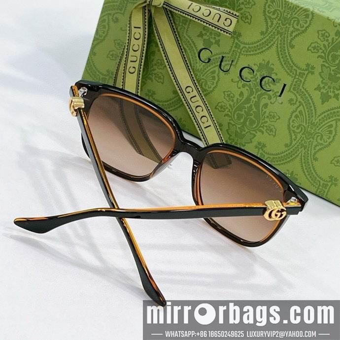Gucci Glasses smx98