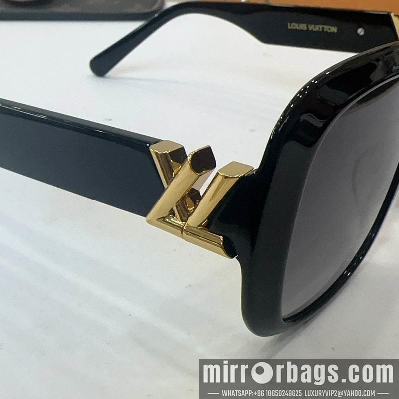 LV Glasses smh35