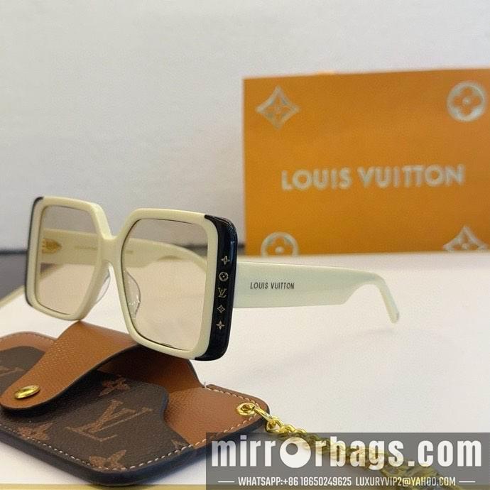 LV Glasses smx207