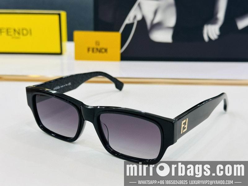 Fendi Glasses smh47